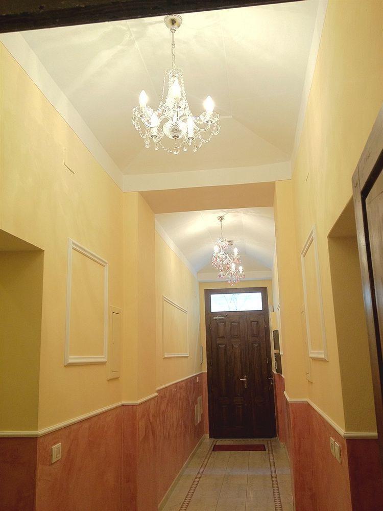 Vlkova Palace Prague Extérieur photo